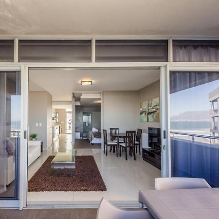 Infinity Self Catering Apartments Bloubergstrand Luaran gambar