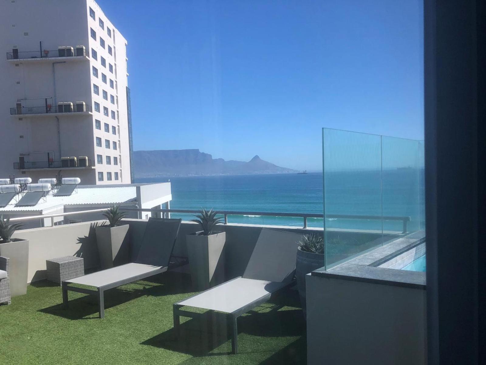 Infinity Self Catering Apartments Bloubergstrand Bilik gambar