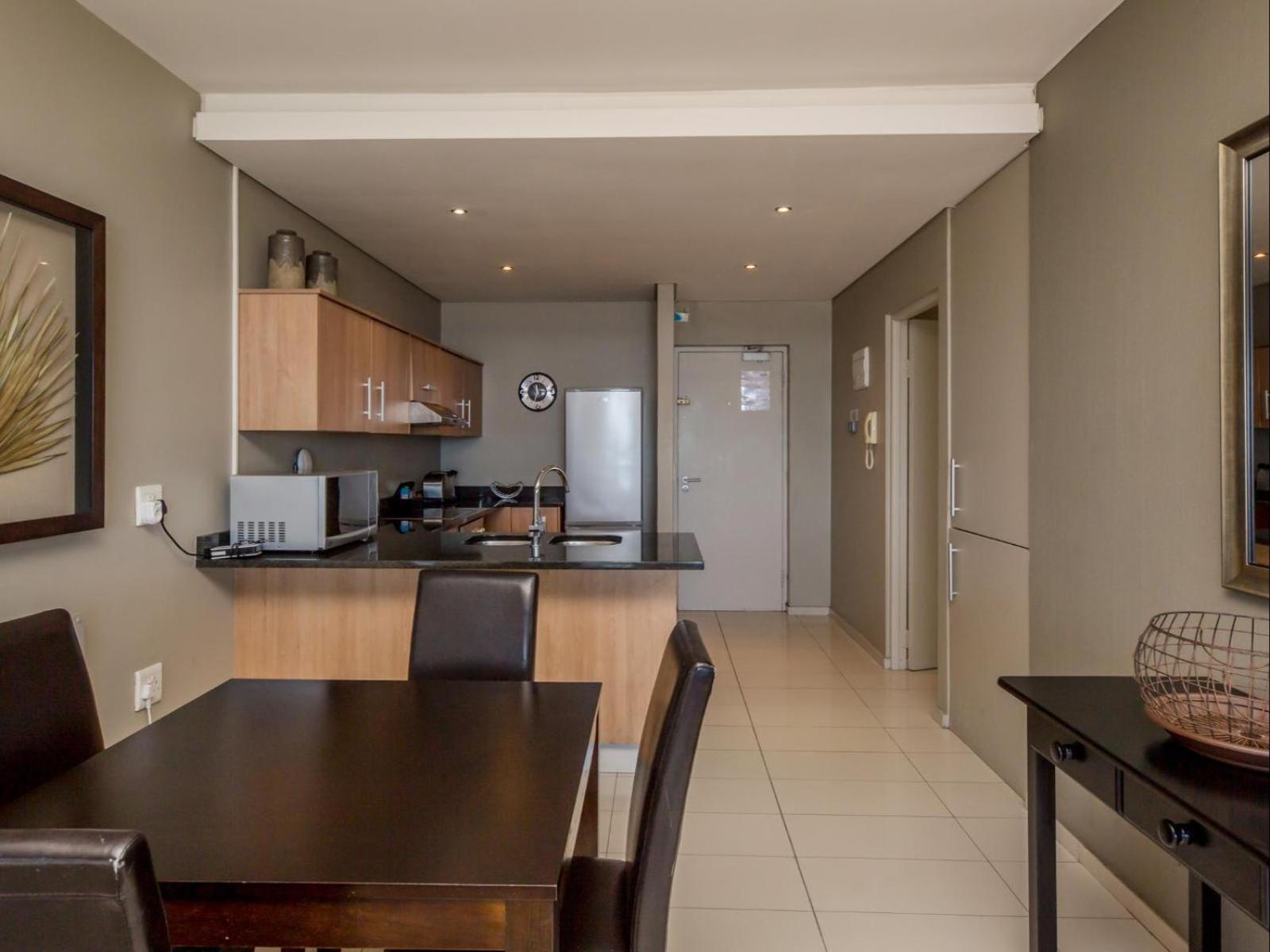 Infinity Self Catering Apartments Bloubergstrand Luaran gambar