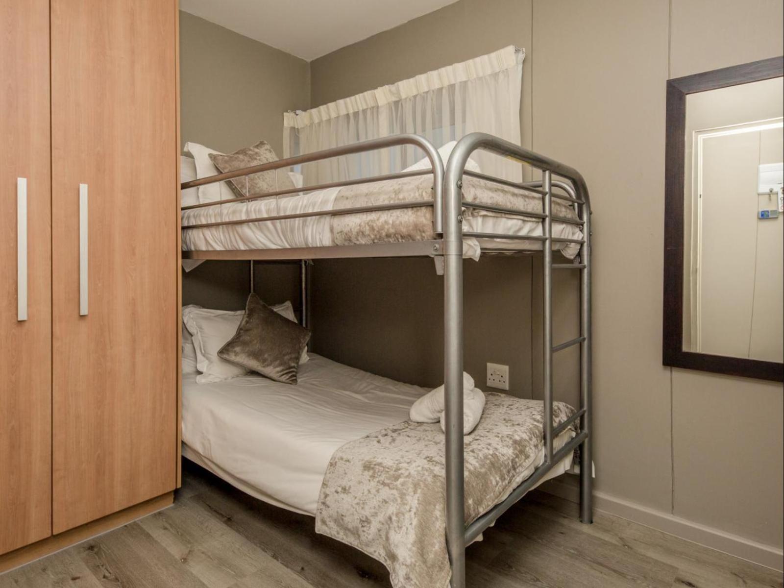 Infinity Self Catering Apartments Bloubergstrand Bilik gambar