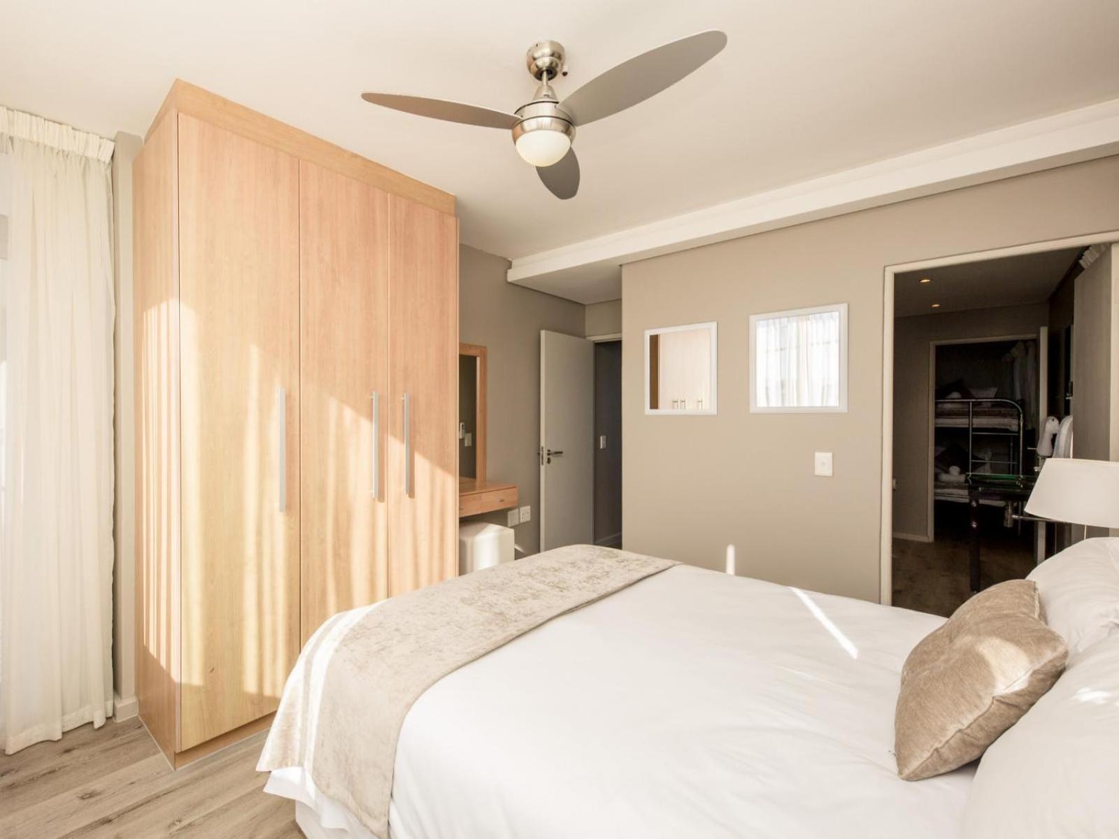 Infinity Self Catering Apartments Bloubergstrand Bilik gambar